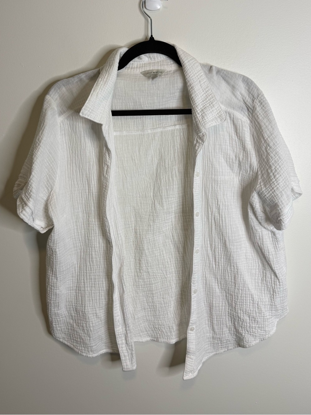 Lucky Brand White Short-Sleeve Button Down Shirt size large